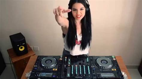 dj porn|Hot Dj Porn Videos 